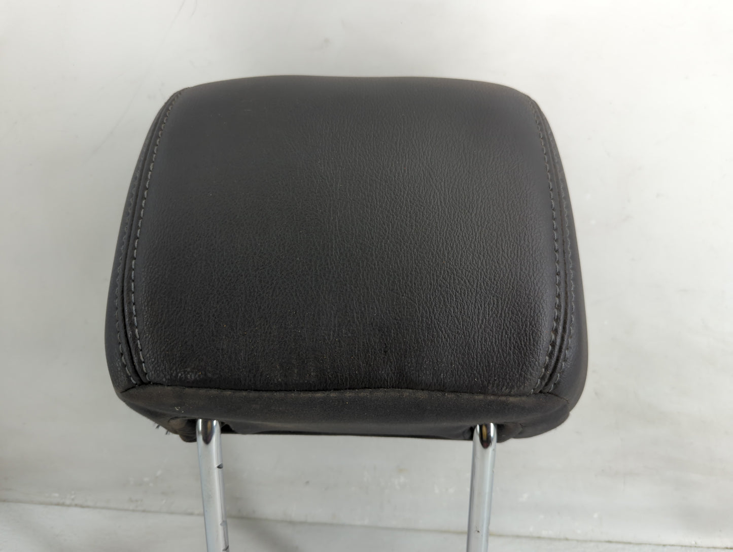 2014 Ford F-150 Headrest Head Rest Front Driver Passenger Seat Fits Fits 1999 2000 OEM Used Auto Parts - Oemusedautoparts1.c