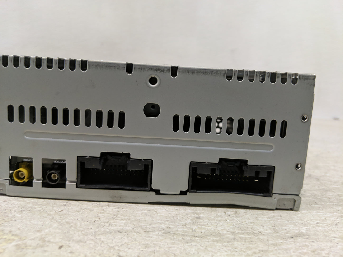 2014 Ford F-150 Radio AM FM Cd Player Receiver Replacement P/N:EL3T-19C107-BB Fits OEM Used Auto Parts - Oemusedautoparts1.c