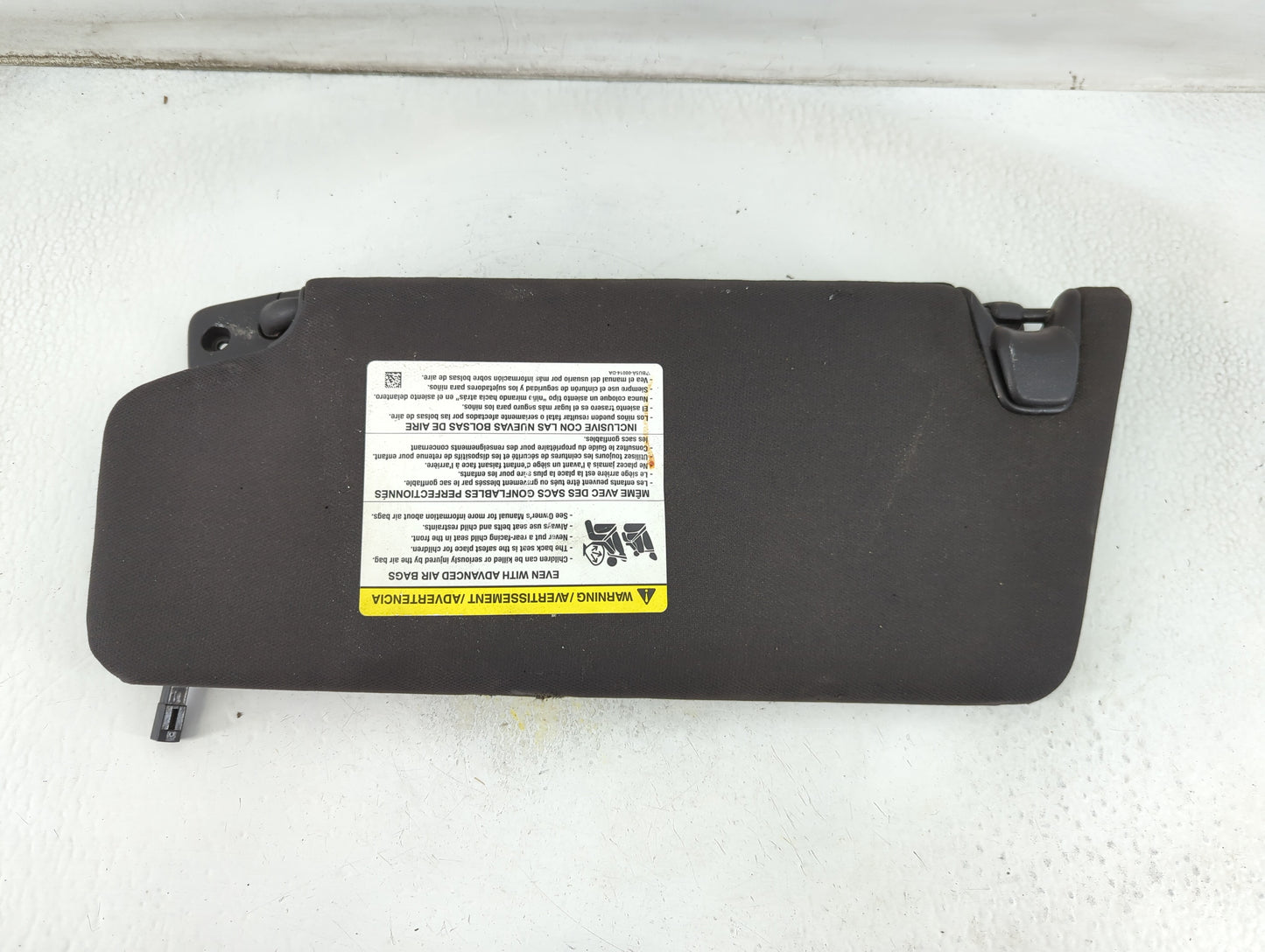 2015-2017 Ford F-150 Sun Visor Shade Replacement Passenger Right Mirror Fits Fits 2015 2016 2017 OEM Used Auto Parts - Oemus