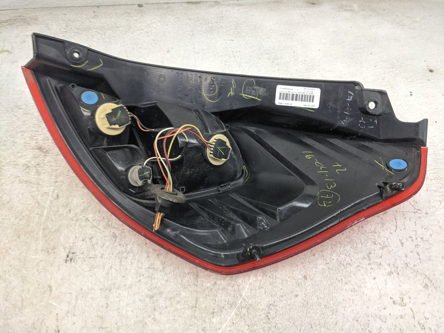 2014-2019 Ford Fiesta Tail Light Assembly Driver Left OEM Fits Fits 2014 2015 2016 2017 2018 2019 OEM Used Auto Parts - Oemu