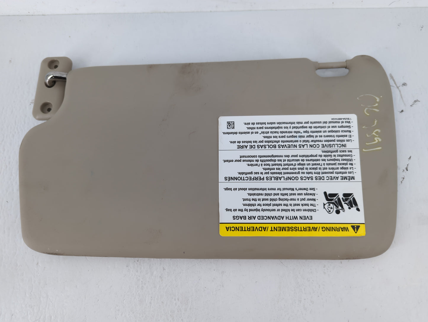 2011-2019 Ford Fiesta Sun Visor Shade Replacement Passenger Right Mirror Fits Fits 2011 2012 2013 2014 2015 2016 2017 2018 2