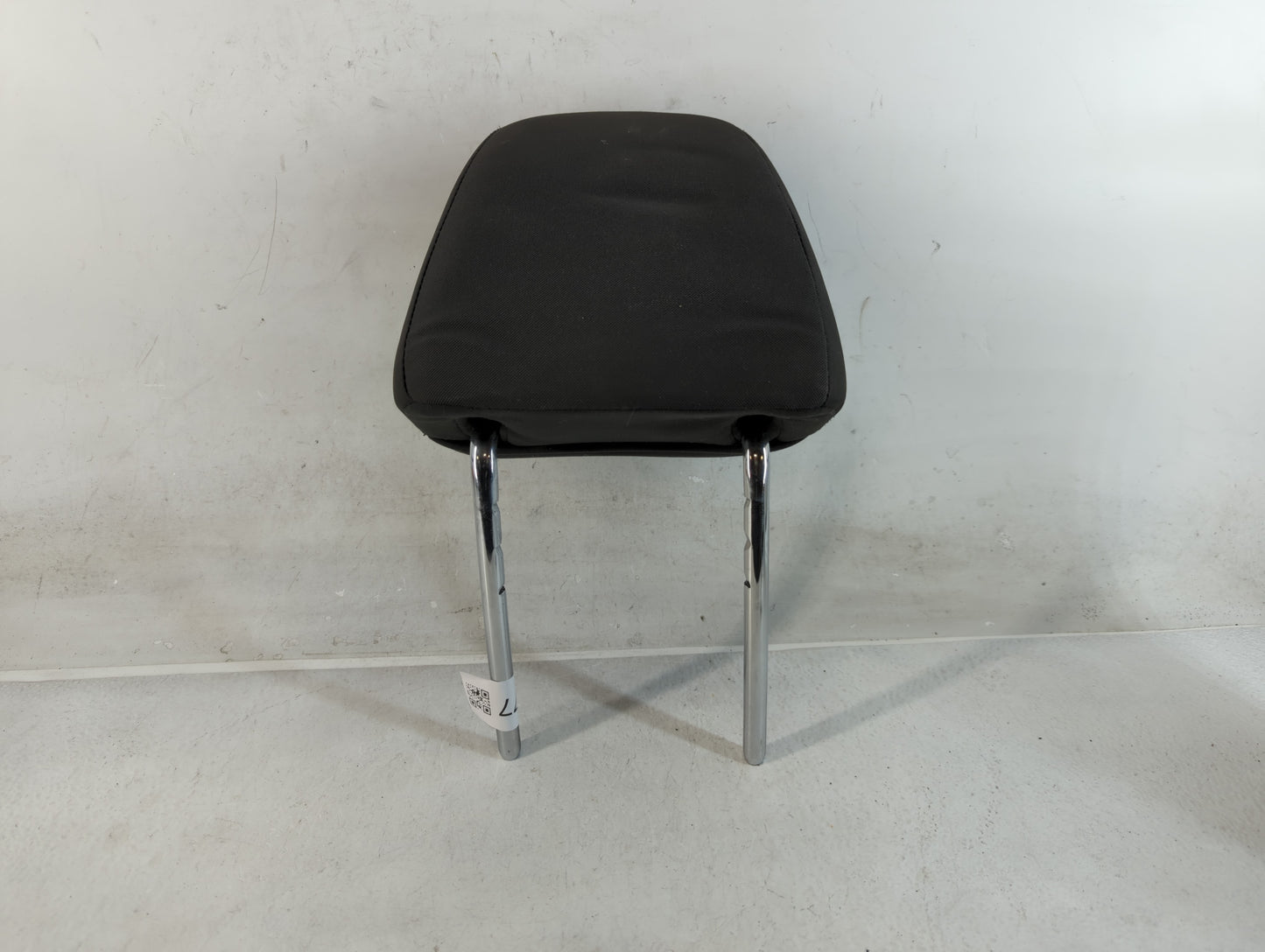 2014-2018 Ford Fiesta Headrest Head Rest Front Driver Passenger Seat Fits Fits 2014 2015 2016 2017 2018 OEM Used Auto Parts