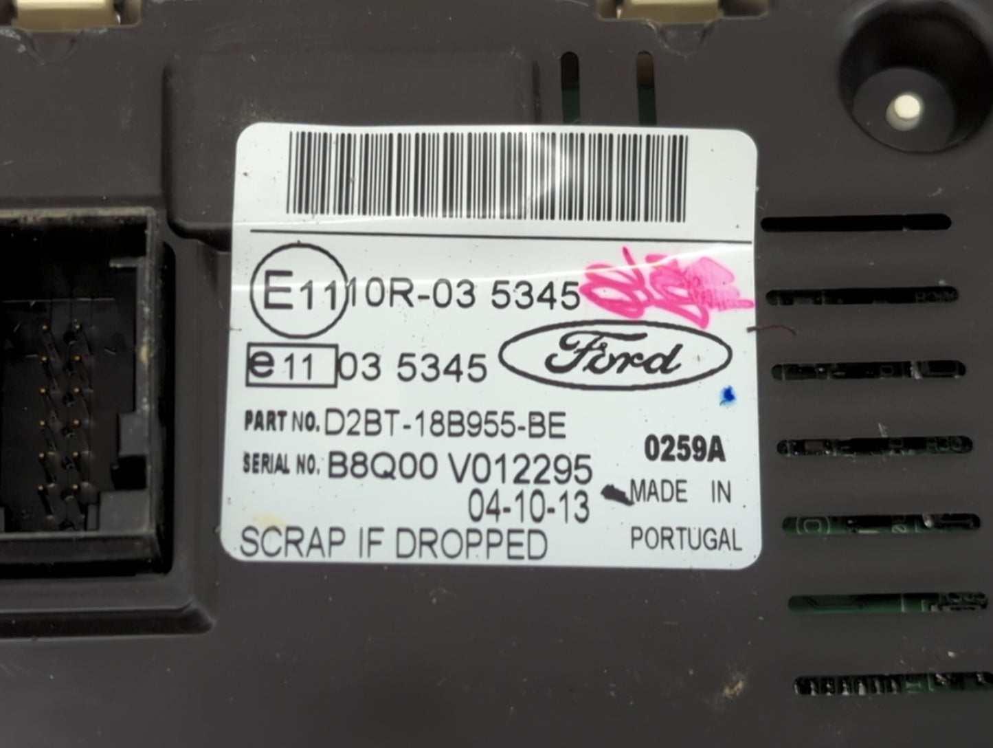 2014-2014 Ford Fiesta Information Display Screen - Oemusedautoparts1.com