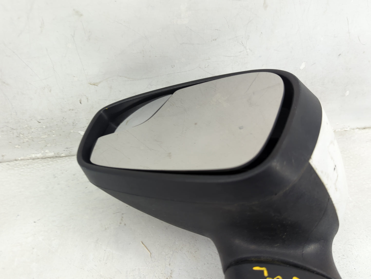 2014-2019 Ford Fiesta Driver Side View Mirror - Left Door Mirror OEM Used - Oemusedautoparts1.com
