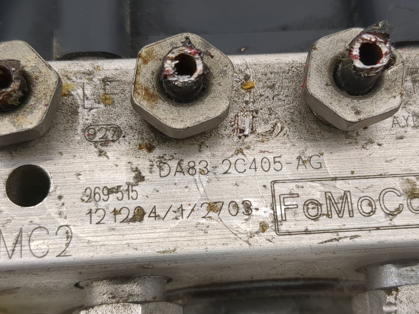 2013-2014 Ford Flex ABS Pump Control Module Replacement P/N:DA83-2C405-AG DA83-2C405-A Fits Fits 2013 2014 OEM Used Auto Par