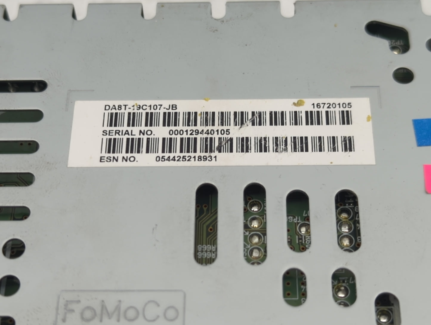 2013-2014 Ford Flex Radio AM FM Cd Player Receiver Replacement P/N:DA8T-19C107-JB Fits Fits 2013 2014 OEM Used Auto Parts -