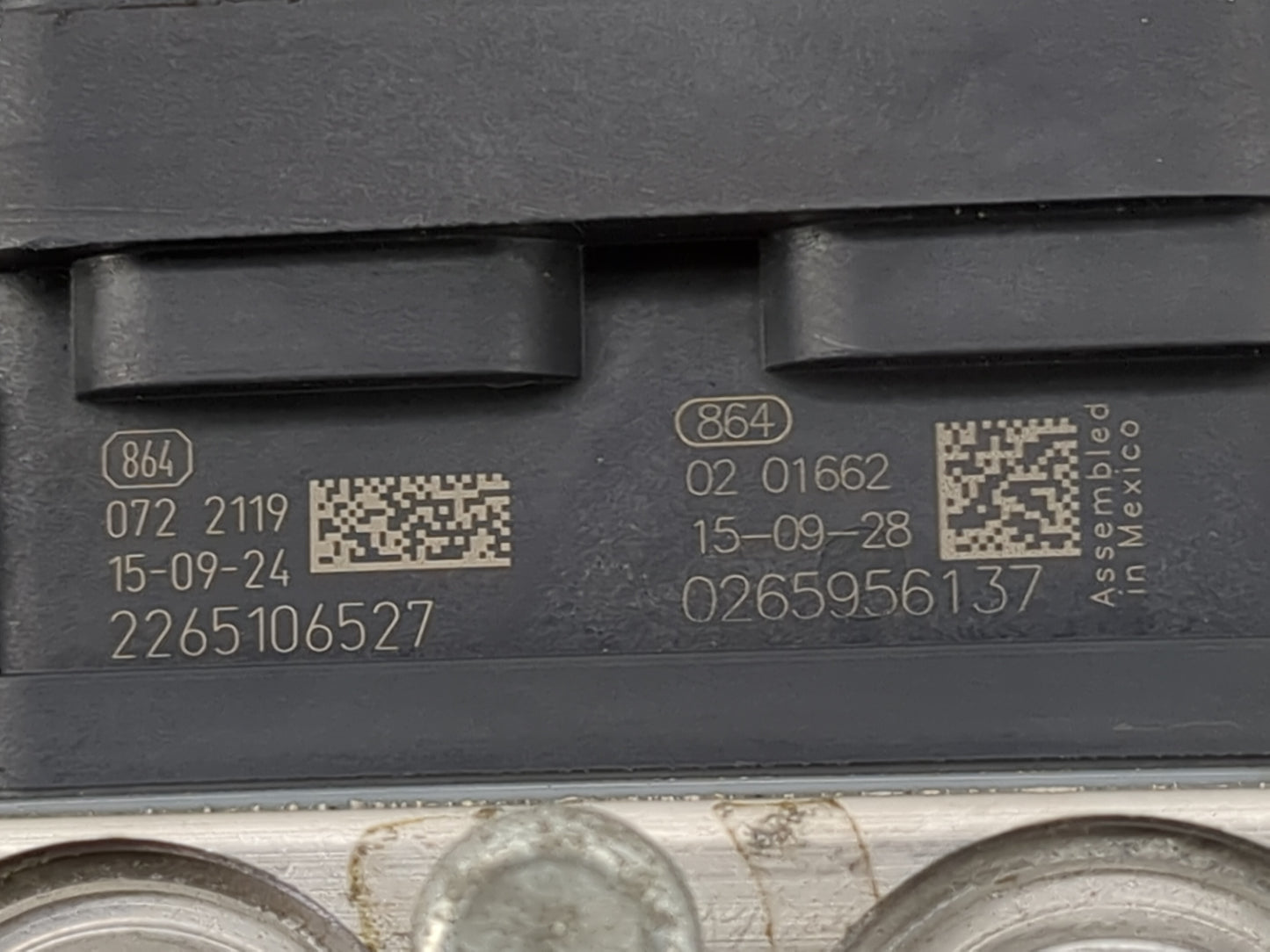 2013-2014 Ford Flex ABS Pump Control Module Replacement P/N:P68256829AC 0265956137, 2265106527, 16100S, 173358 Fits Fits 201