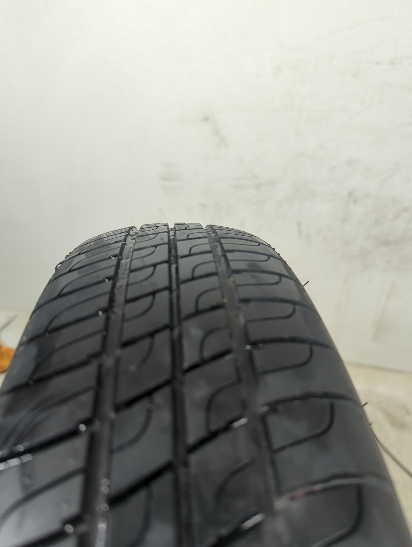 2012-2018 Ford Focus Spare Donut Tire Wheel Rim Oem 1242033 - Oemusedautoparts1.com