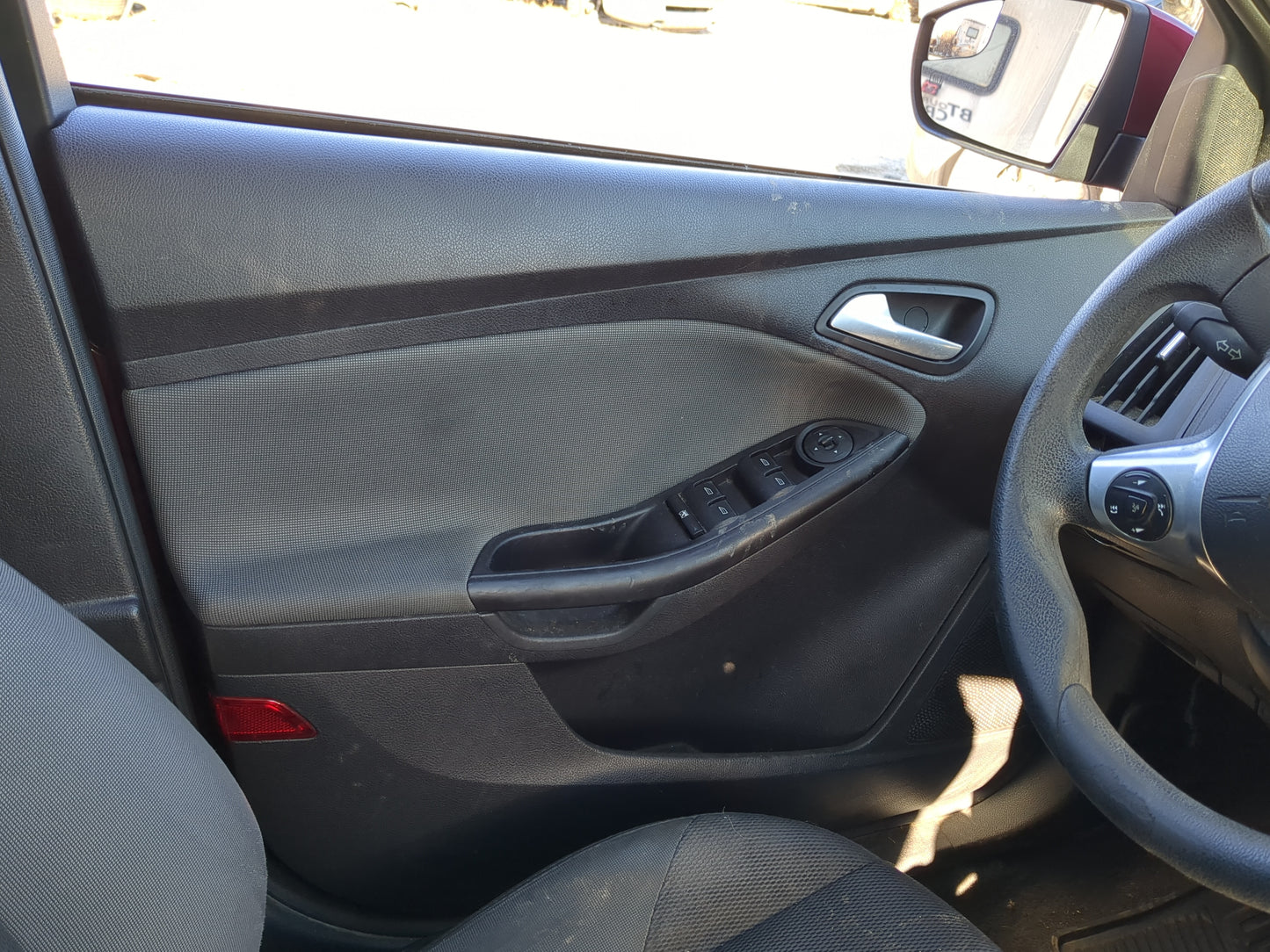 2014 Ford Focus Front Left Driver Interior Door Panel Trim - Oemusedautoparts1.com