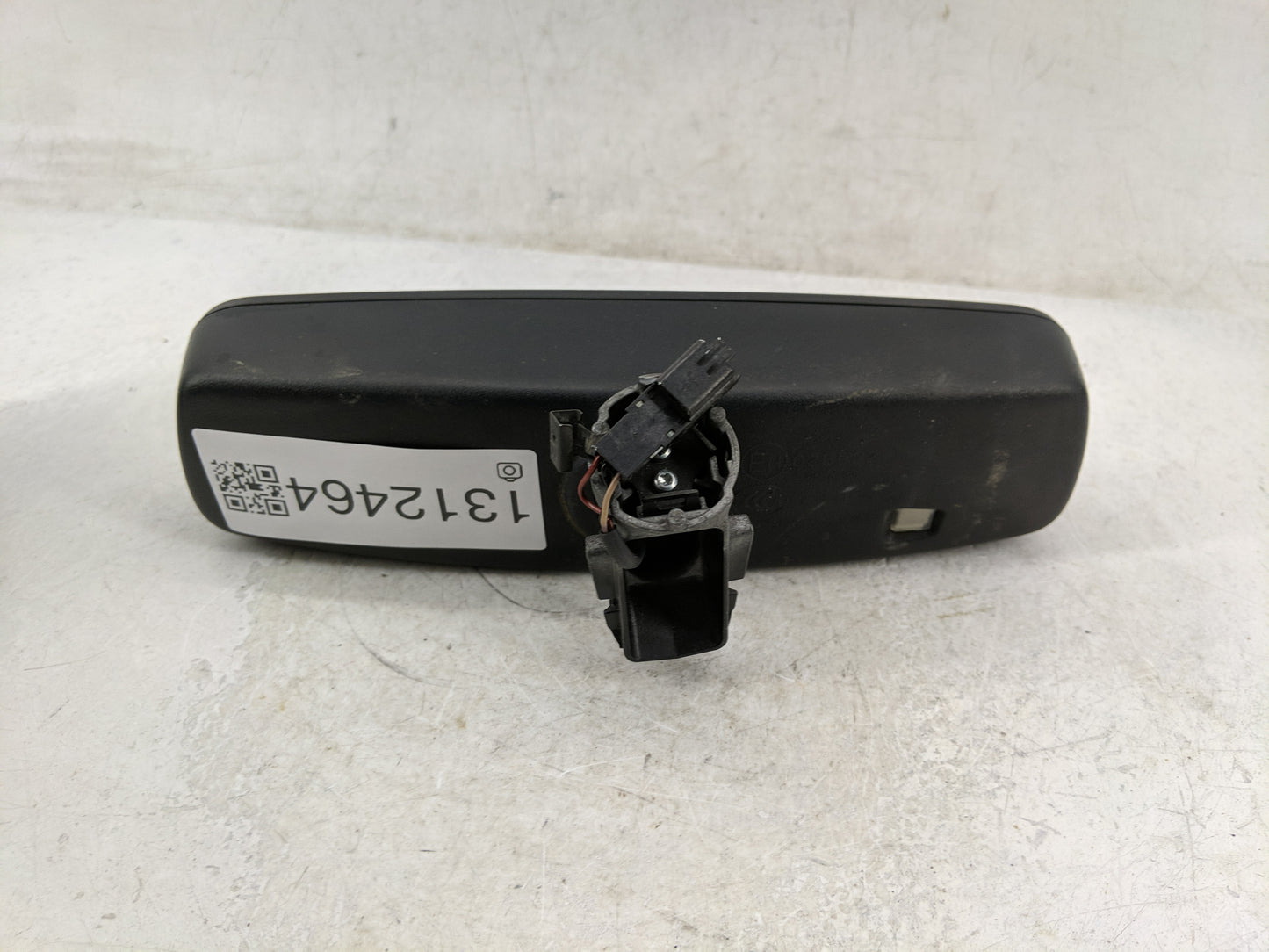 2010-2018 Ford Focus Interior Rear View Mirror Replacement OEM P/N:E8011681 Fits OEM Used Auto Parts - Oemusedautoparts1.com