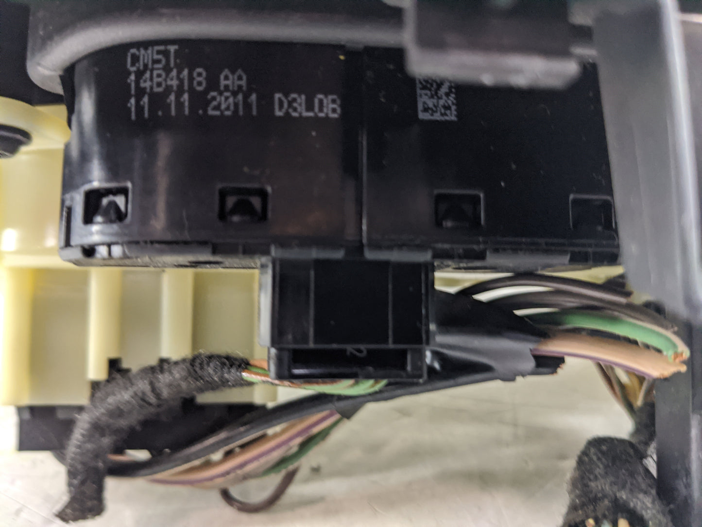 2013-2014 Ford Focus Climate Control Module Temperature AC/Heater Replacement P/N:CM5T-19980-AE Fits Fits 2013 2014 OEM Used