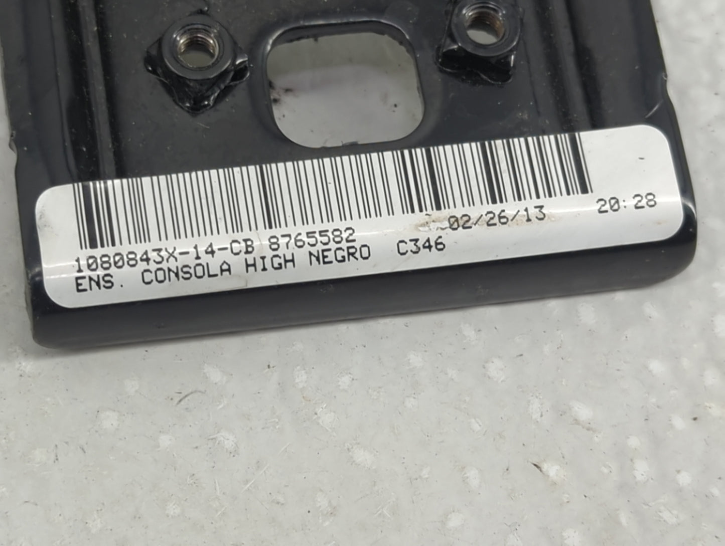 2014 Ford Focus Center Console Armrest Cover Lid P/N:8765582 1080843X-14-CB Fits OEM Used Auto Parts - Oemusedautoparts1.com