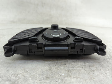 2013-2014 Ford Focus Radio Control Panel