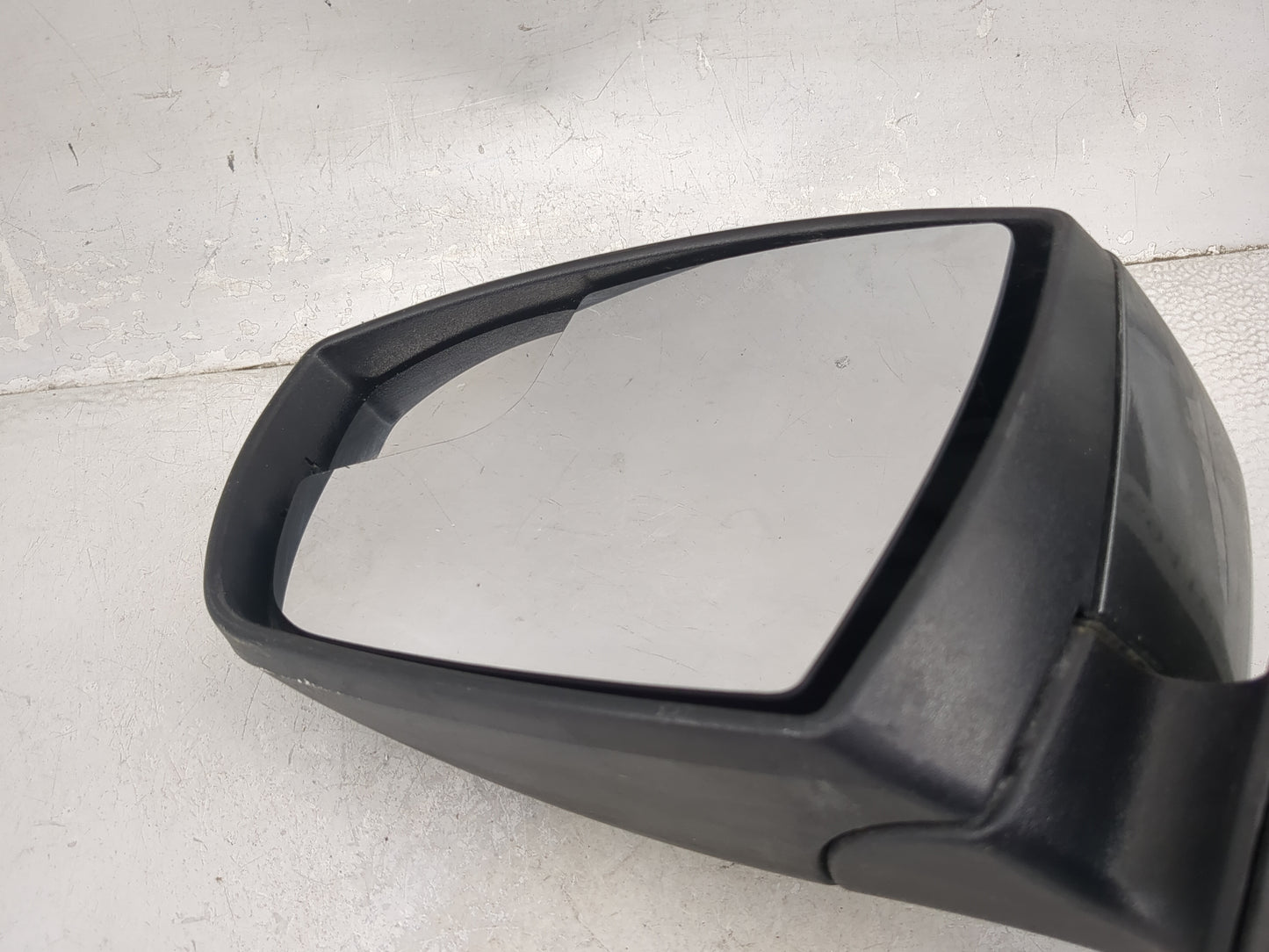 2012-2014 Ford Focus Driver Side View Mirror - Left Door Mirror OEM Used - Oemusedautoparts1.com