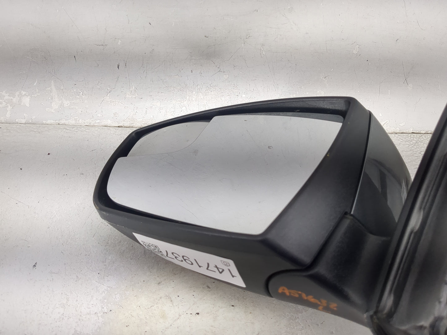 2012-2014 Ford Focus Driver Side View Mirror - Left Door Mirror OEM Used - Oemusedautoparts1.com