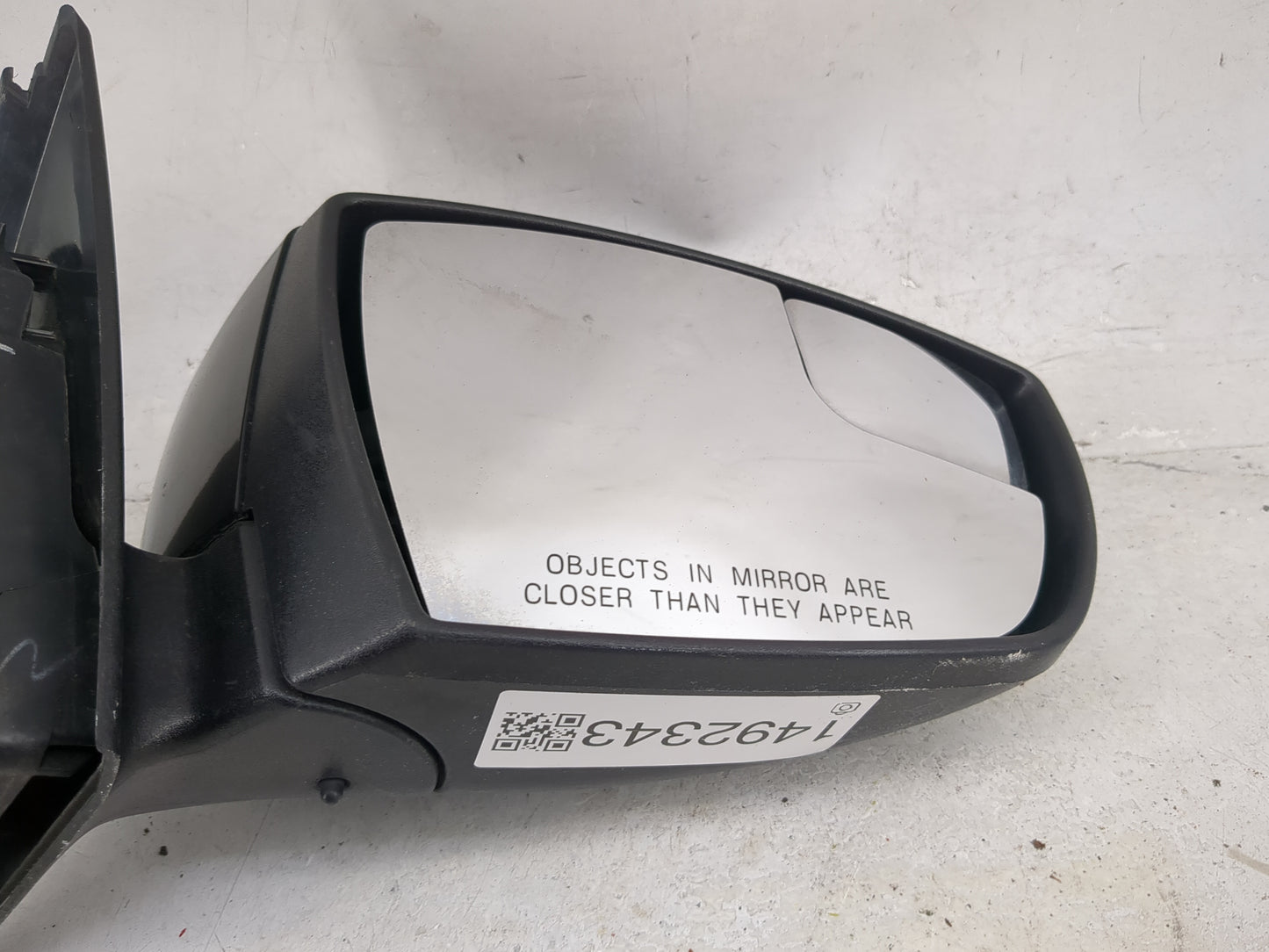 2012-2014 Ford Focus Passenger Side View Mirror - Right Door Mirror OEM Used - Oemusedautoparts1.com