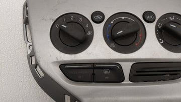 2013-2014 Ford Focus Climate Control Module Temperature AC/Heater Replacement P/N:CM5T-19980-AE CM5T-19980-AF Fits Fits 2013 2014 OEM Used Auto Parts