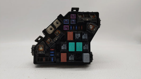 2012-2014 Ford Focus Fusebox Fuse Box Panel Relay Module P/N:AV6T-14A142-AB AV6T-14A142-AA, FU4T-14K733 Fits Fits 2012 2013 2014 OEM Used Auto Parts