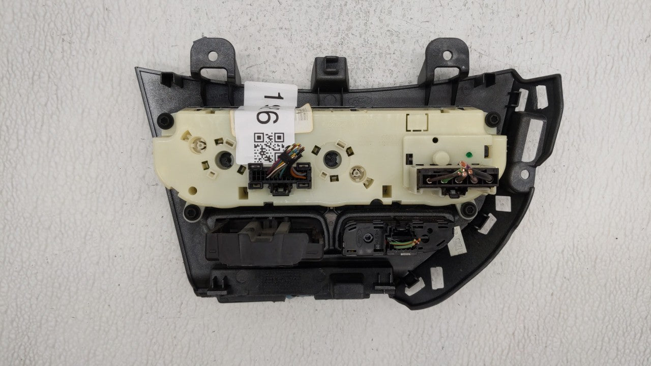 2013-2014 Ford Focus Climate Control Module Temperature AC/Heater Replacement P/N:CM5T-19980-AE CM5T-19980-AF Fits Fits 2013