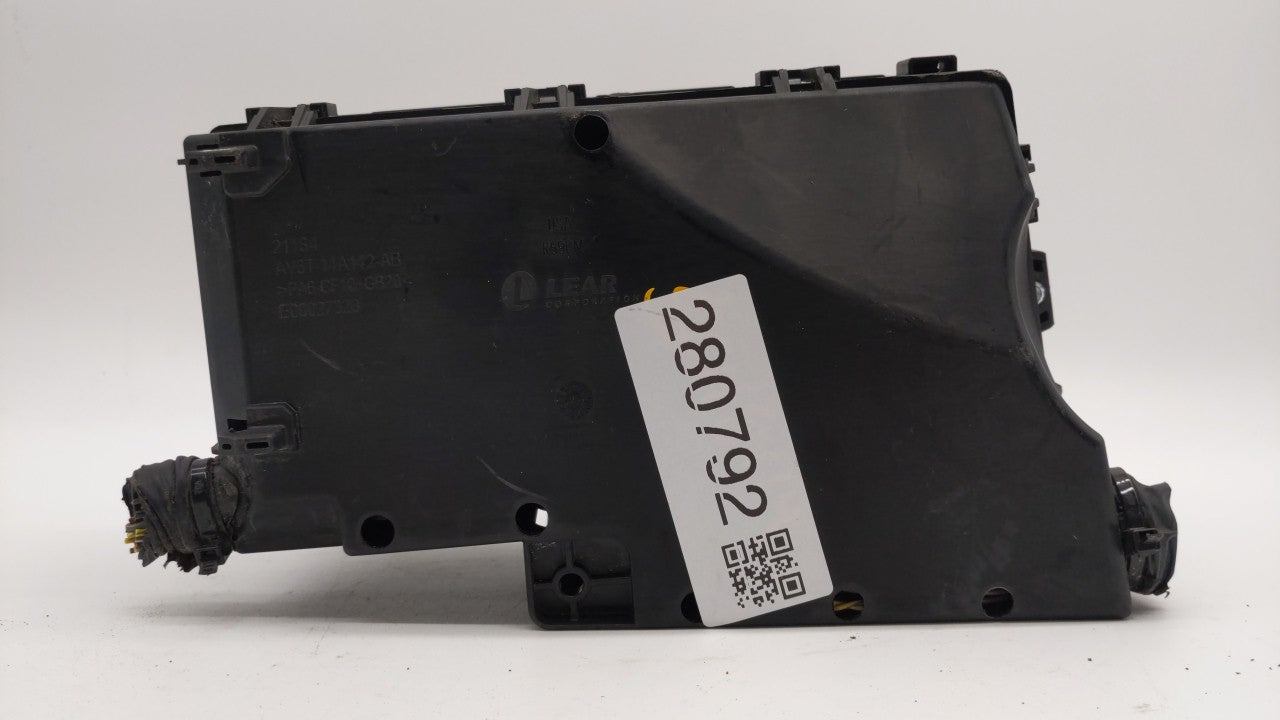 2012-2014 Ford Focus Fusebox Fuse Box Panel Relay Module P/N:AV6T-14A142-AB AV6T-14A142-AA, FU4T-14K733 Fits Fits 2012 2013