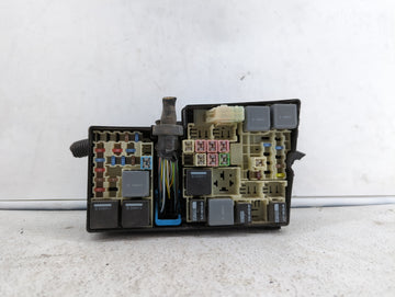 2012-2014 Ford Focus Fusebox Fuse Box Panel Relay Module P/N:EV4T-14K733 AV6T-14A142-AB, AV6T-14A142-AA Fits Fits 2012 2013 2014 OEM Used Auto Parts
