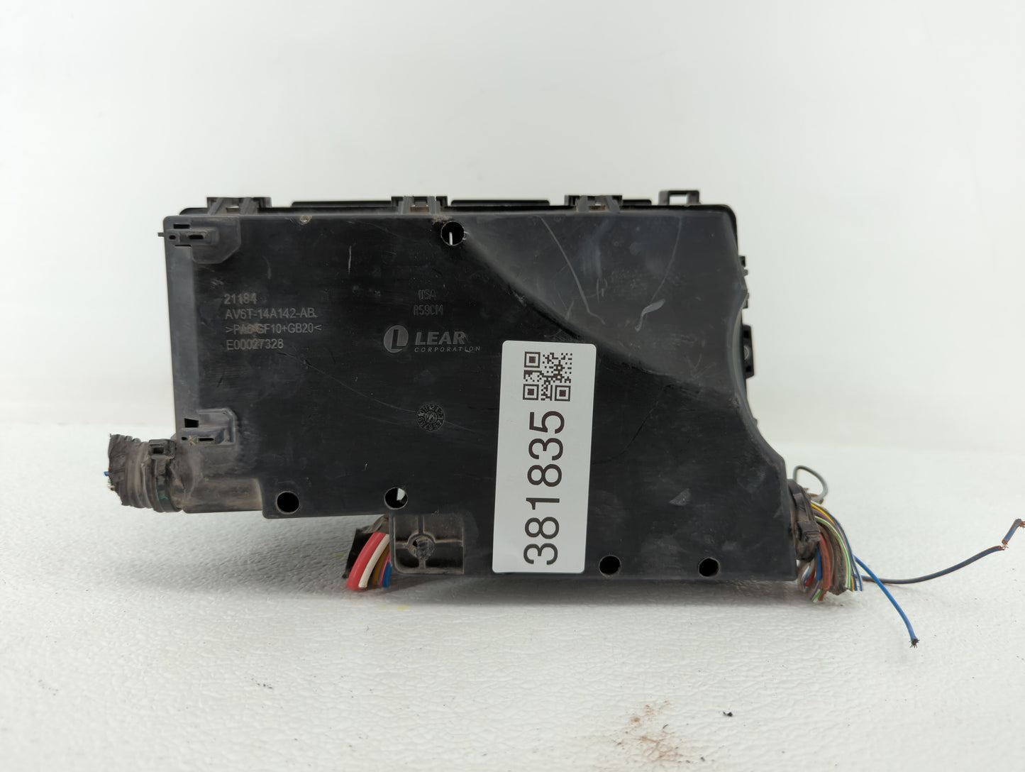 2012-2014 Ford Focus Fusebox Fuse Box Panel Relay Module P/N:AV6T-14A067-AC EV4T-14K733, AV6T-14A142-AB Fits Fits 2012 2013