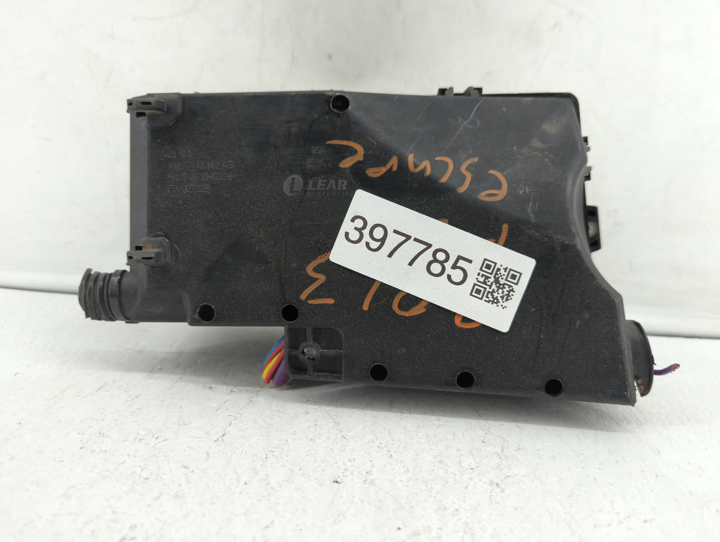 2012-2014 Ford Focus Fusebox Fuse Box Panel Relay Module P/N:AV6T-14A067-AC EV4T-14K733, AV6T-14A142-AB Fits Fits 2012 2013