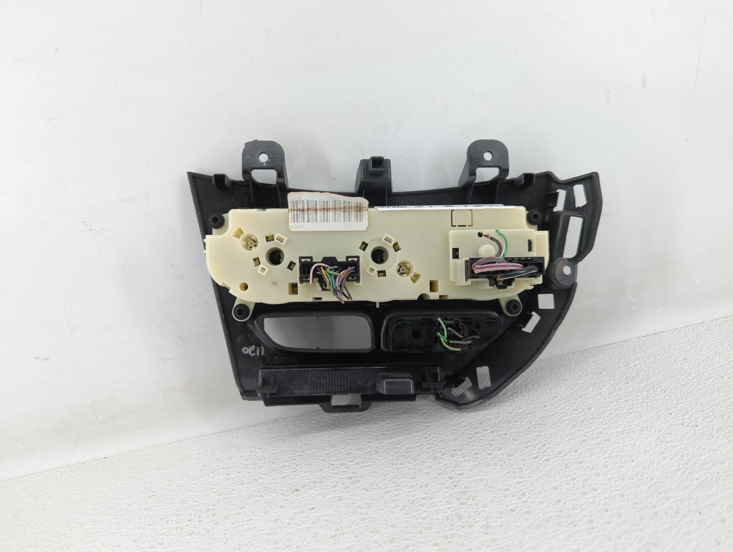 2013-2014 Ford Focus Climate Control Module Temperature AC/Heater Replacement P/N:CM5T-19980-AF CM5T-19980-AE Fits Fits 2013