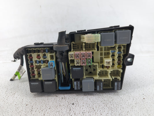 2012-2014 Ford Focus Fusebox Fuse Box Panel Relay Module P/N:AV6T-14A067-AD AV6T-14A067-AB Fits Fits 2012 2013 2014 OEM Used Auto Parts