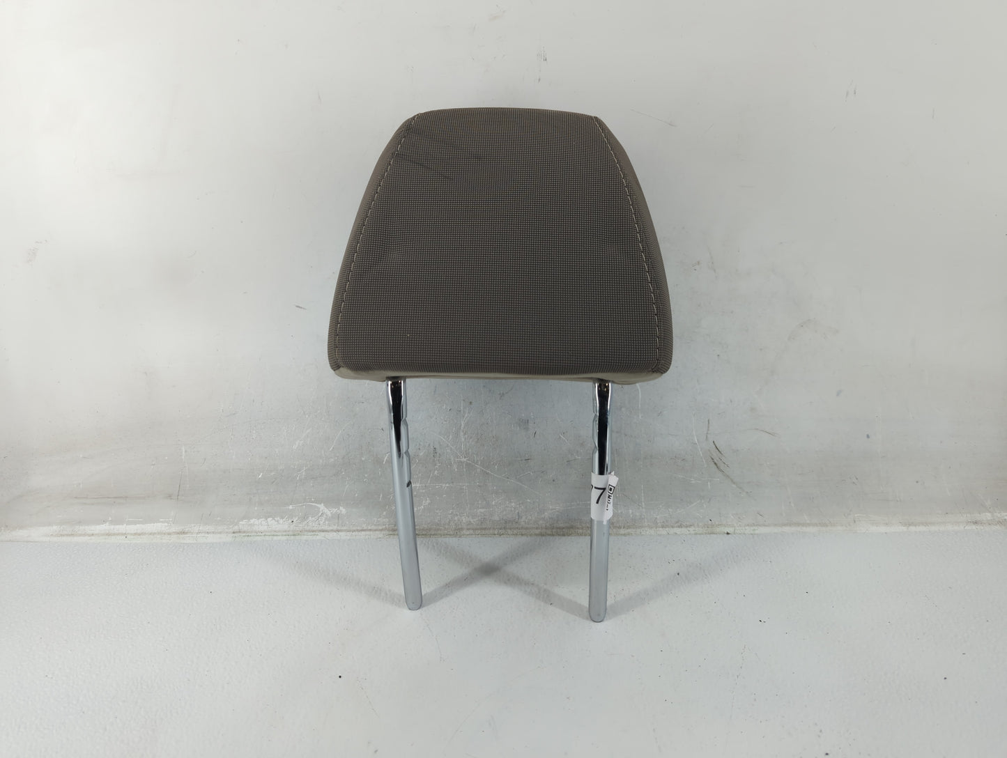 2014 Ford Focus Headrest Head Rest Front Driver Passenger Seat Fits OEM Used Auto Parts - Oemusedautoparts1.com