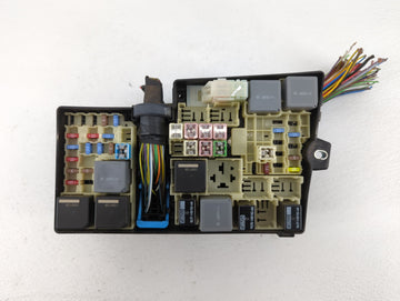 2012-2014 Ford Focus Fusebox Fuse Box Panel Relay Module P/N:AV6T-14A142-AA AV6T-14A067-AB Fits Fits 2012 2013 2014 OEM Used Auto Parts