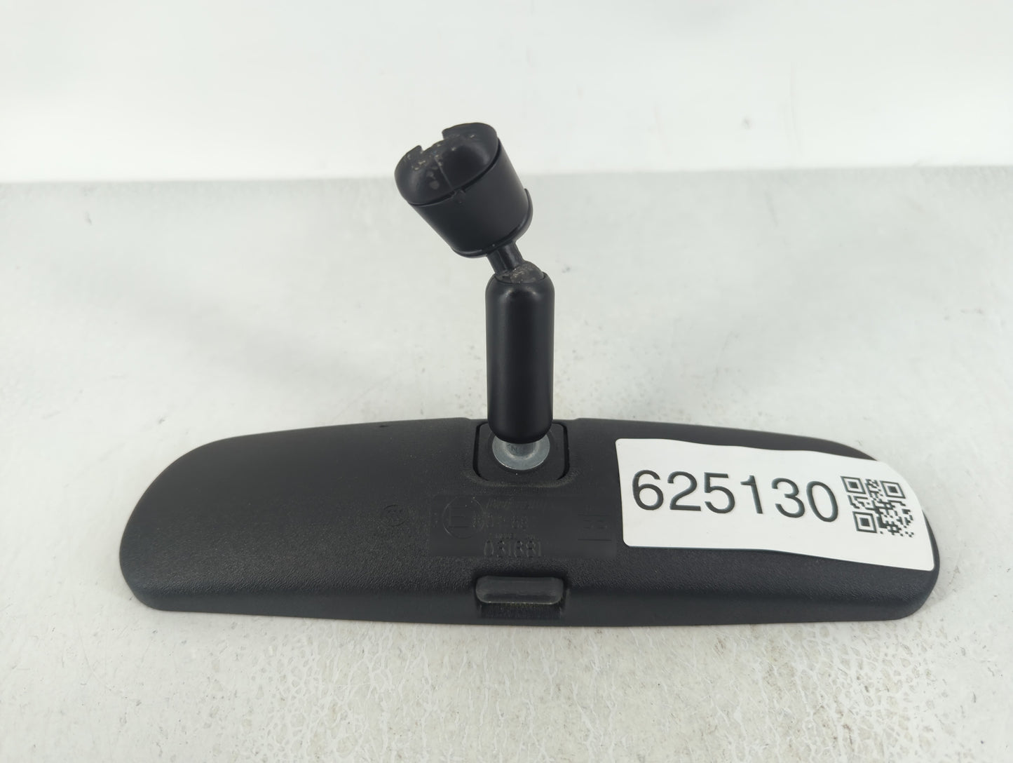 2010-2018 Ford Focus Interior Rear View Mirror Replacement OEM P/N:E8011681 Fits OEM Used Auto Parts - Oemusedautoparts1.com