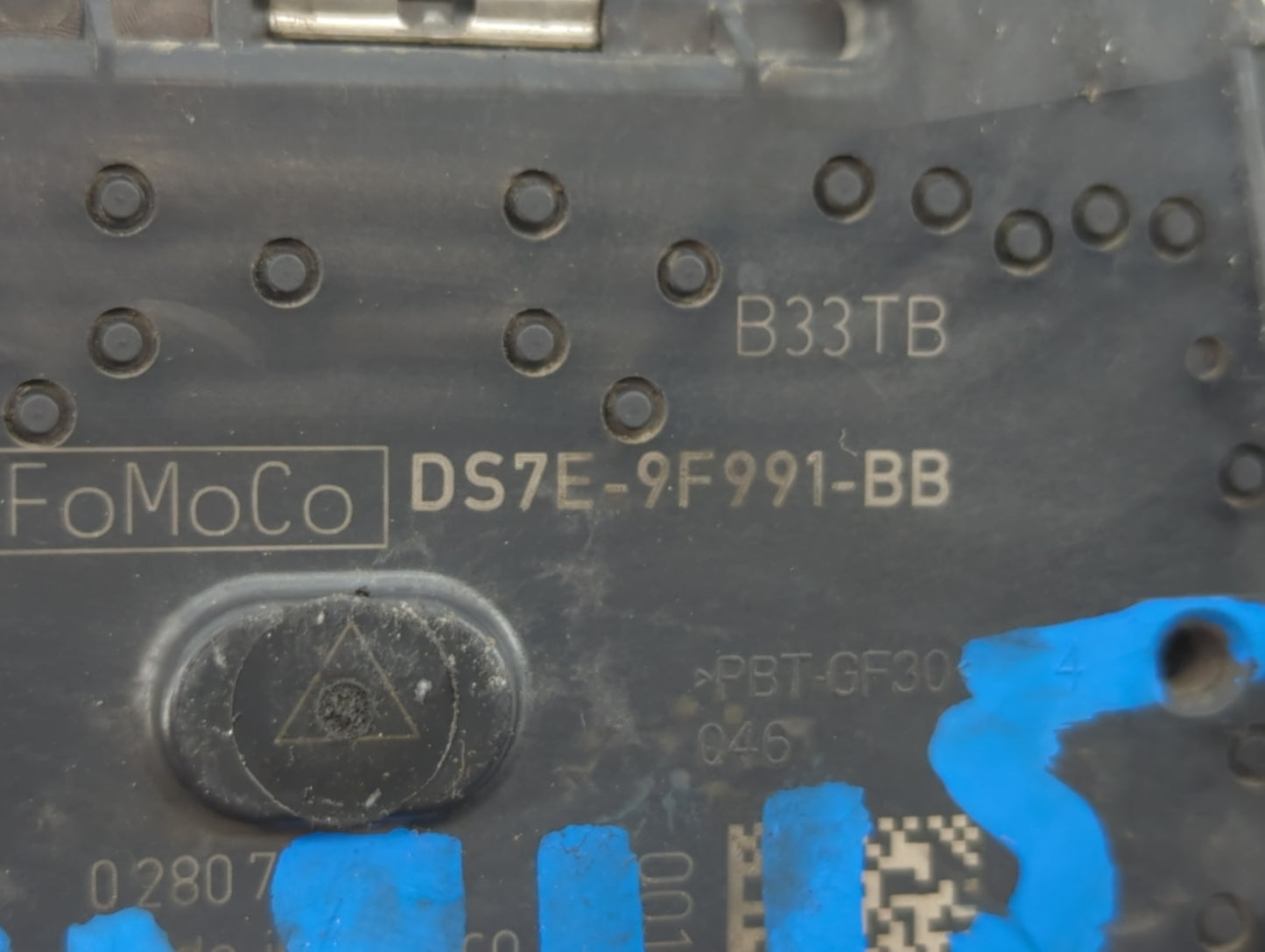2014-2018 Ford Focus Throttle Body P/N:DS7E-9F991-BB Fits Fits 2014 2015 2016 2017 2018 2019 2020 2021 2022 OEM Used Auto Pa