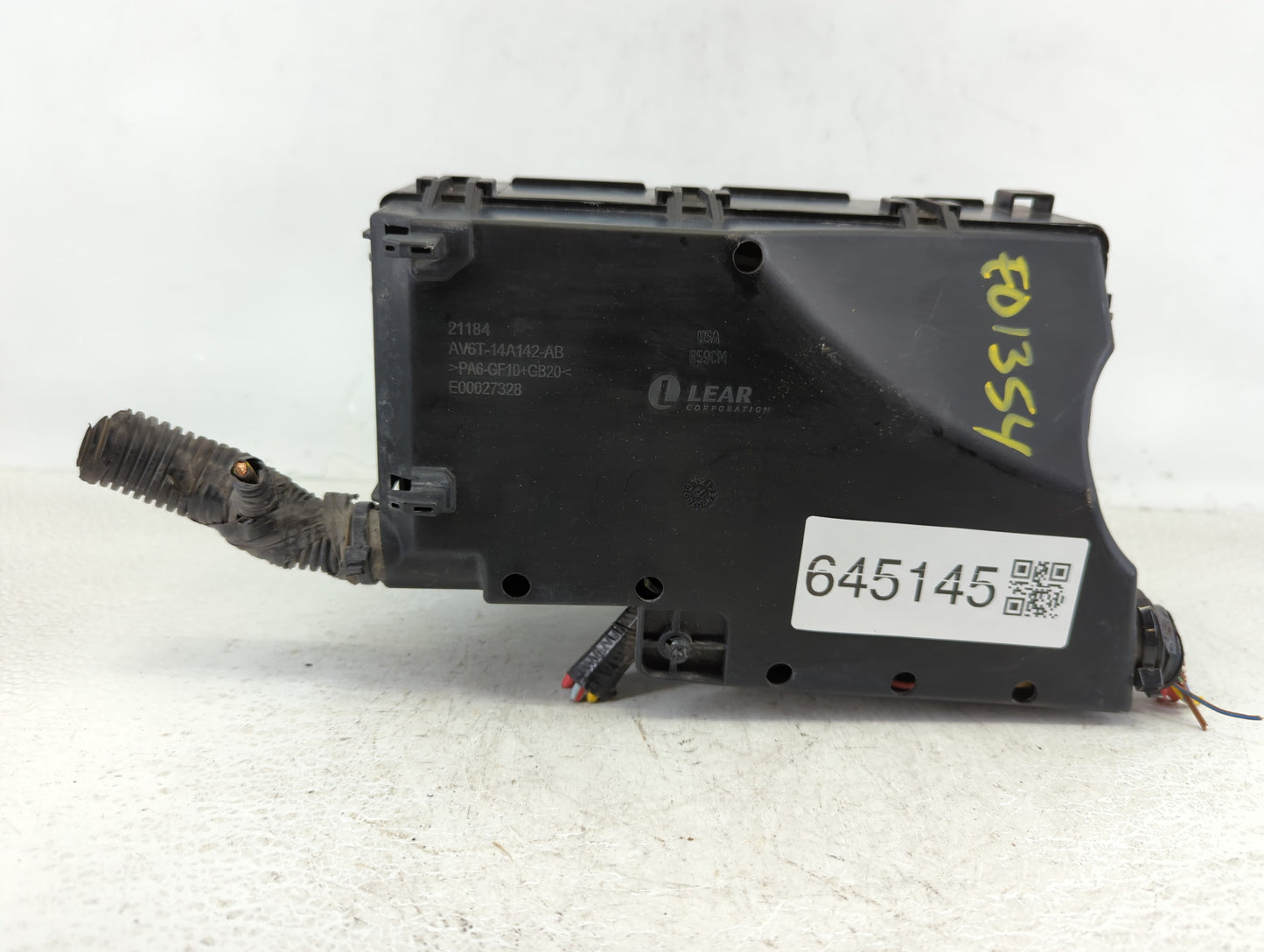 2012-2014 Ford Focus Fusebox Fuse Box Panel Relay Module P/N:E02345500 AV6T-14A067-AD Fits Fits 2012 2013 2014 OEM Used Auto