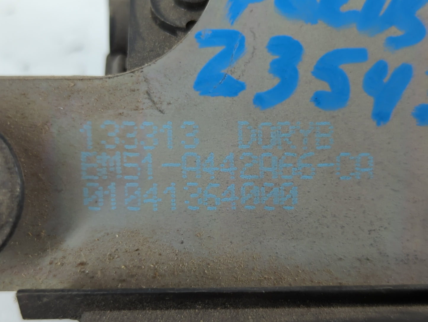 2014 Ford Focus Hood Latch Assembly 686088 - Oemusedautoparts1.com
