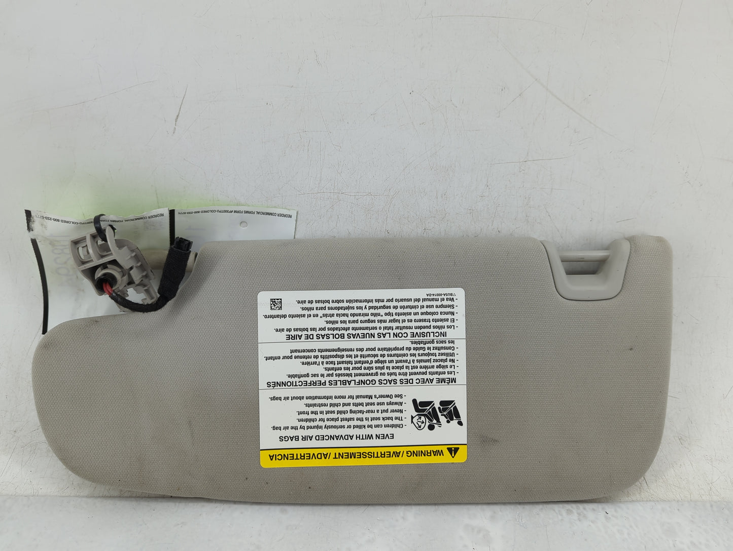 2013-2014 Ford Fusion Sun Visor Shade Replacement Passenger Right Mirror Fits Fits 2013 2014 OEM Used Auto Parts - Oemusedau