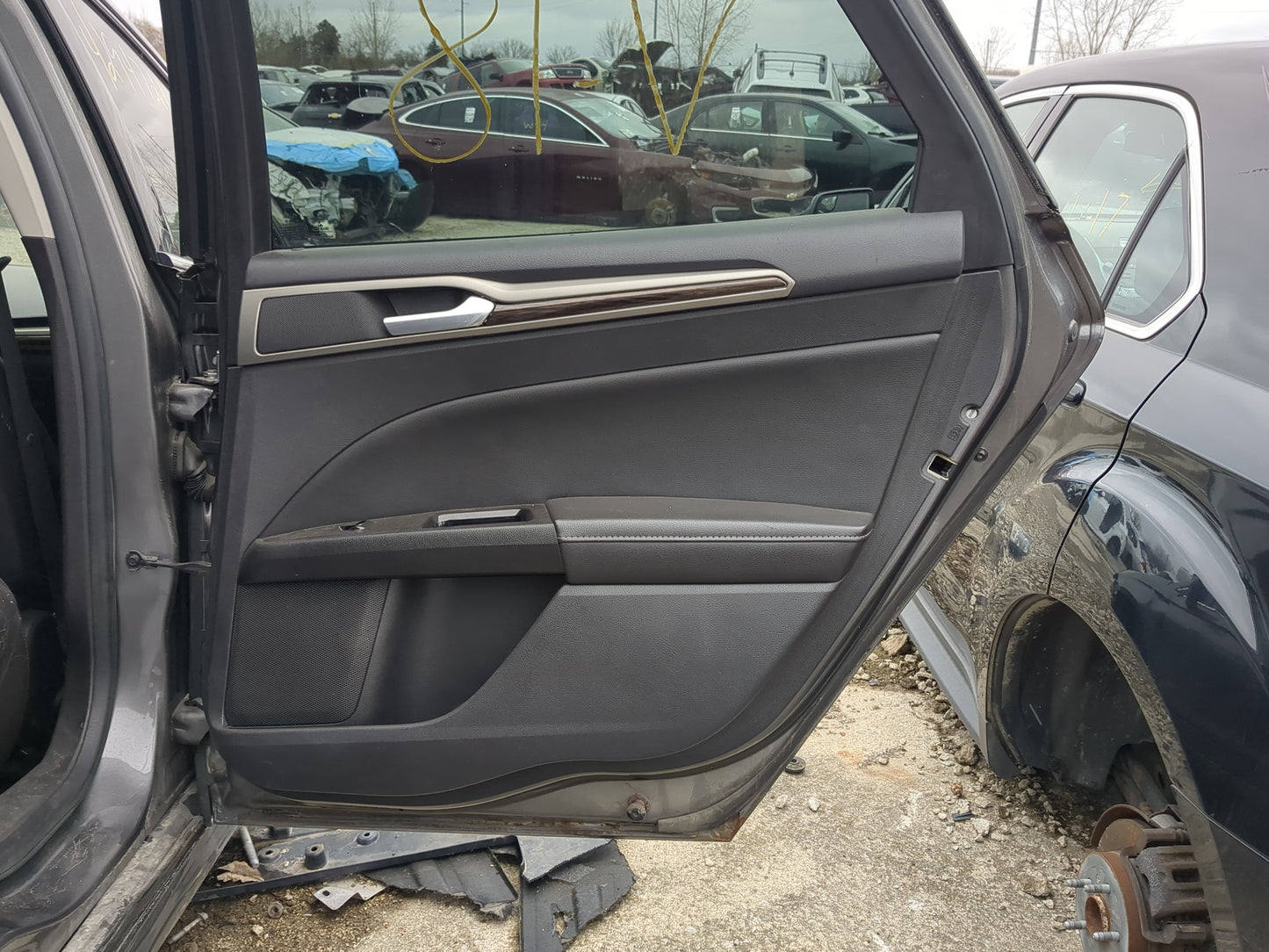 2013-2016 Ford Fusion Passenger Rear Door Oem - Oemusedautoparts1.com
