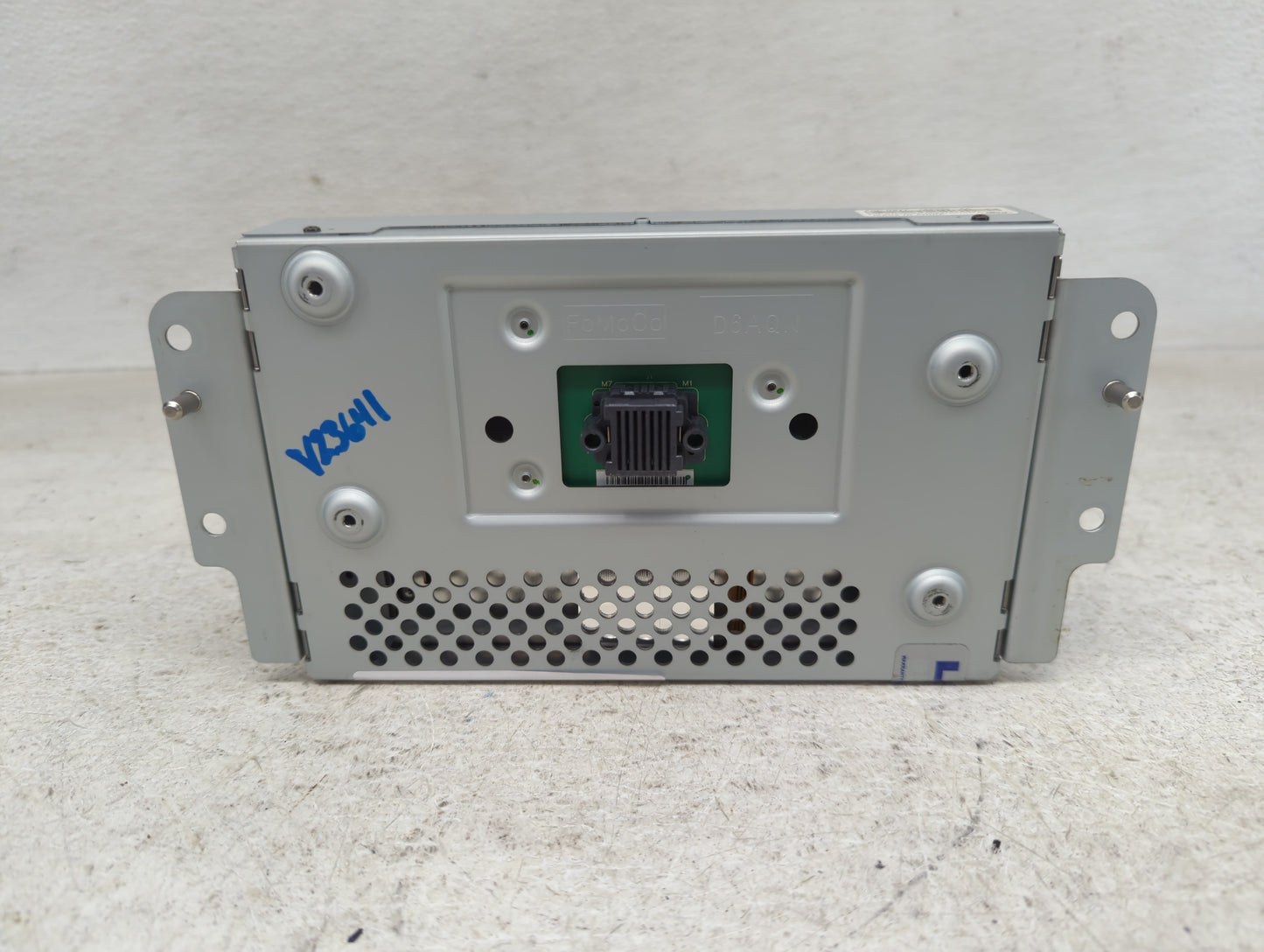2013-2016 Ford Fusion Information Display Screen - Oemusedautoparts1.com