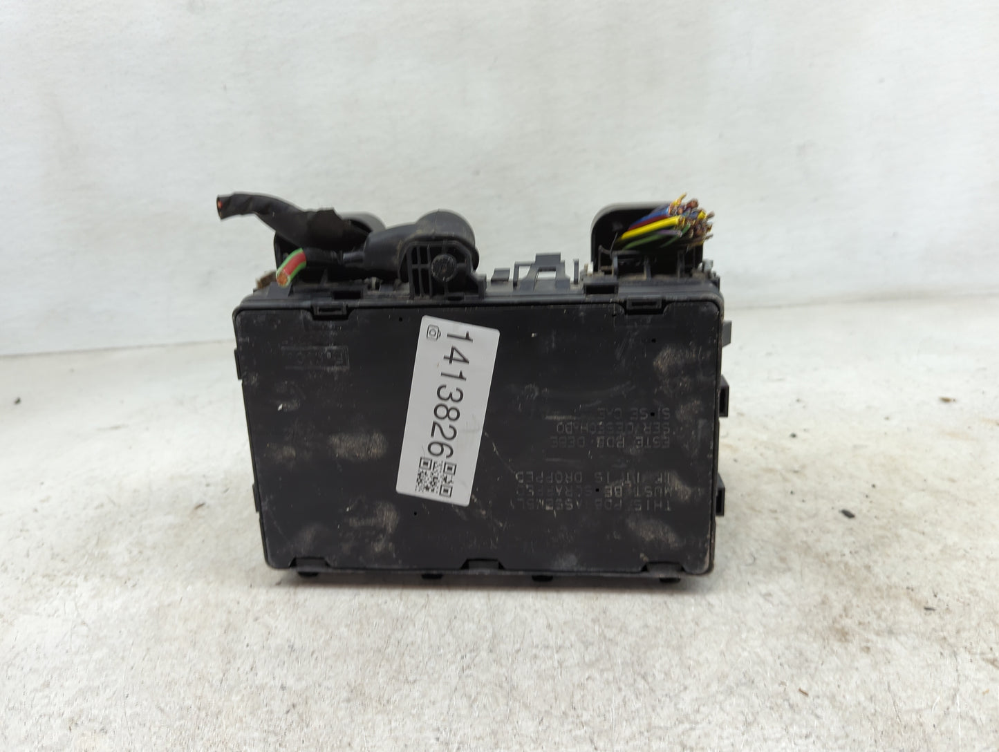 2013-2014 Ford Fusion Fusebox Fuse Box Panel Relay Module P/N:DG9T14A067BF Fits Fits 2013 2014 OEM Used Auto Parts - Oemused