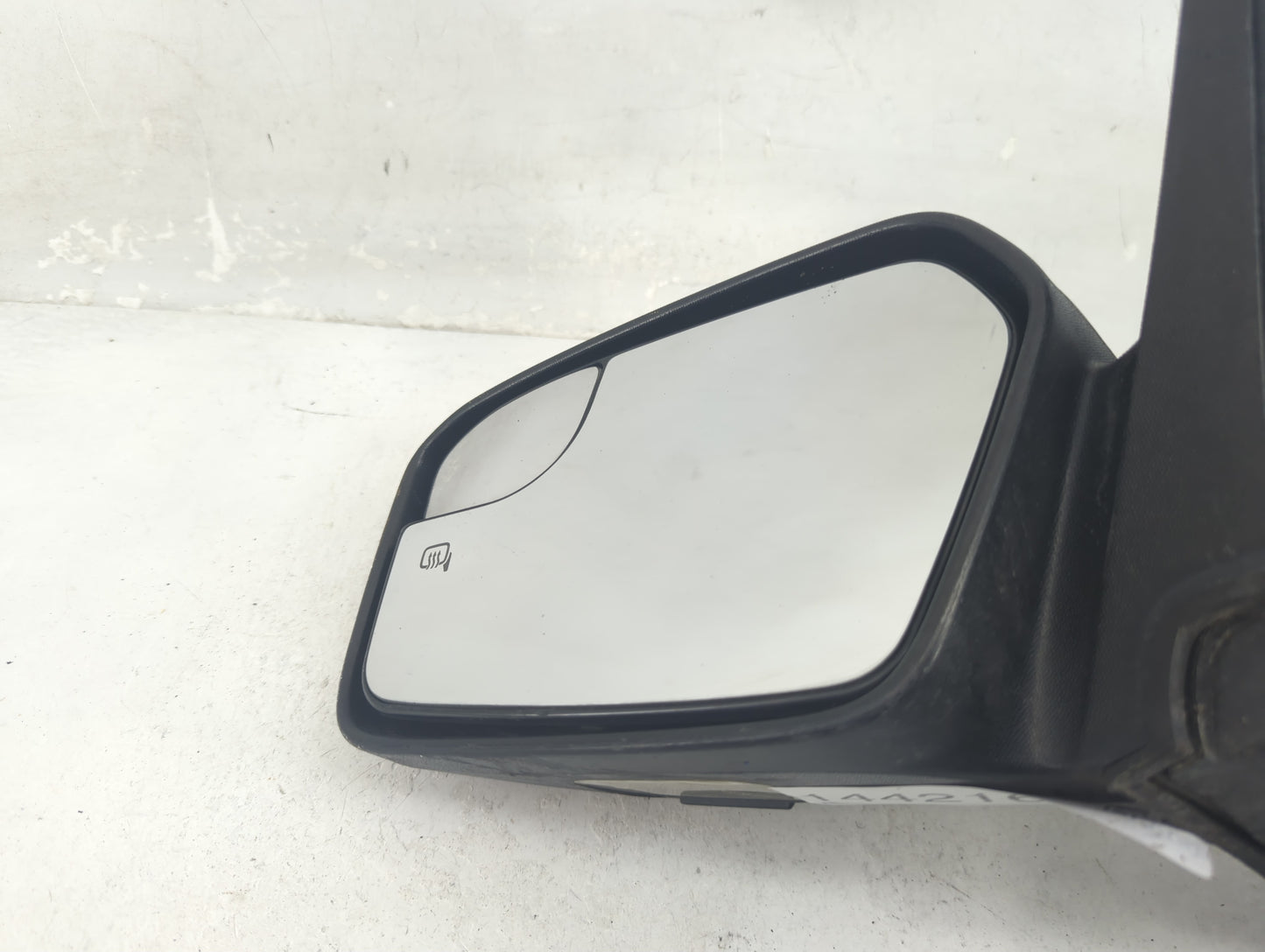 2013-2014 Ford Fusion Driver Side View Mirror - Left Door Mirror OEM Used - Oemusedautoparts1.com