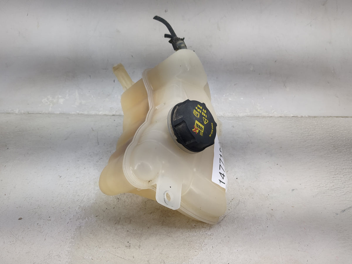 2013-2016 Ford Fusion Radiator Coolant Overflow Expansion Tank Bottle 1477182 - Oemusedautoparts1.com