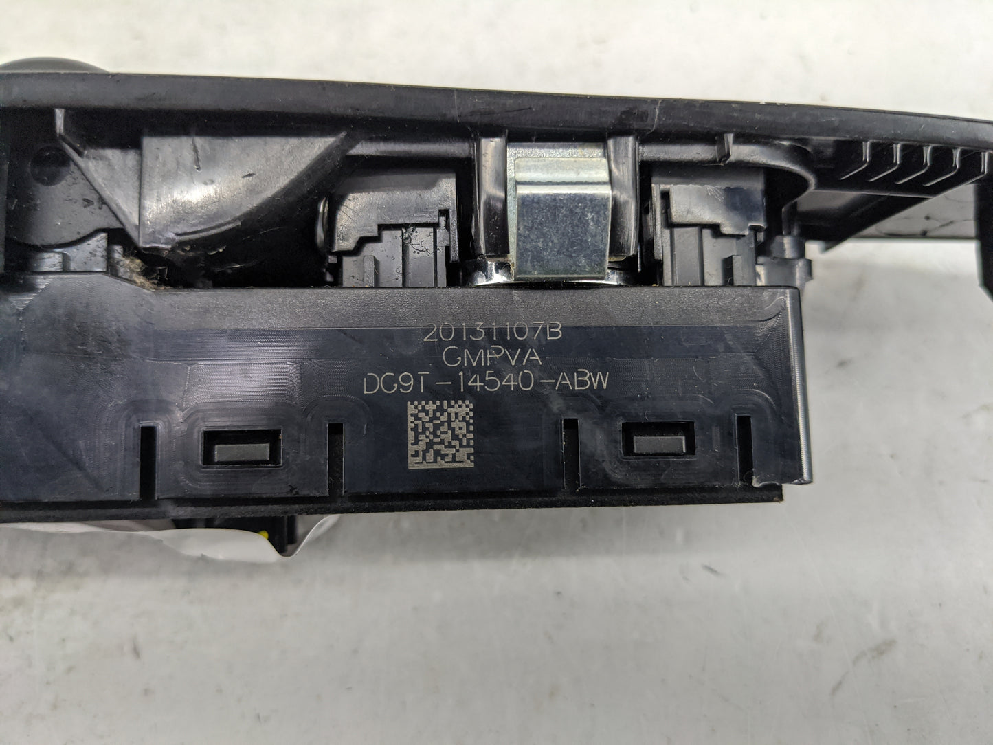 2013-2020 Ford Fusion Master Power Window Switch Replacement Driver Side Left P/N:DG9T-14540-ABW Fits OEM Used Auto Parts -
