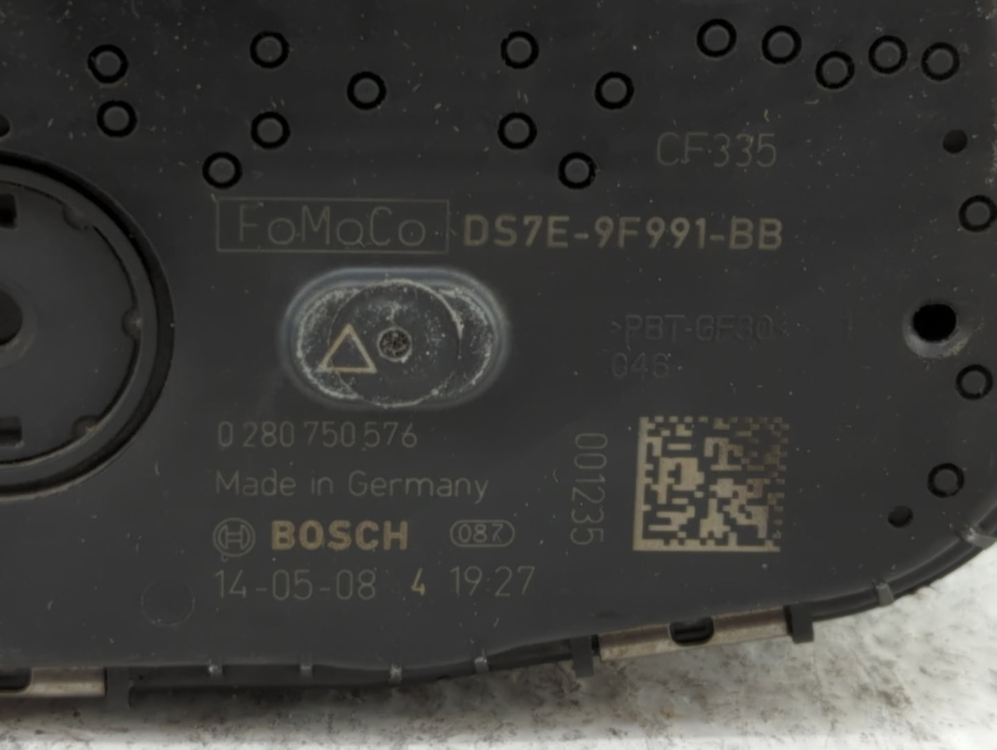 2014-2019 Ford Fusion Throttle Body P/N:0 280 750 566 DS7E-9F991-BB Fits Fits 2014 2015 2016 2017 2018 2019 OEM Used Auto Pa