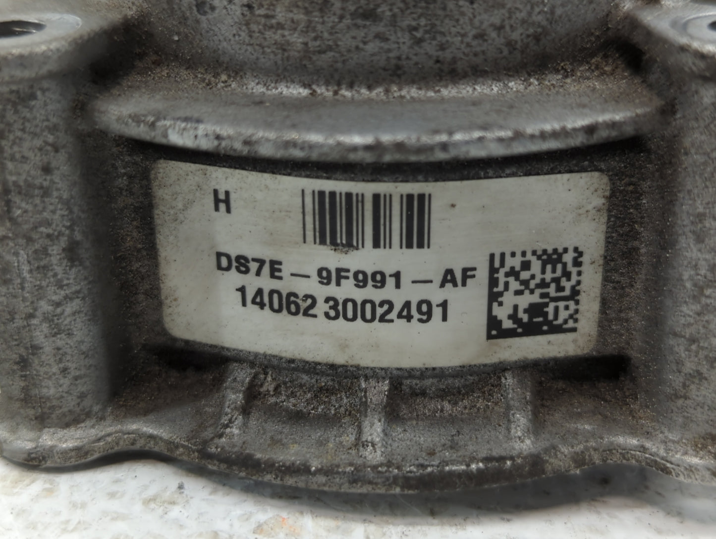 2013-2020 Ford Fusion Throttle Body P/N:DS7E-9F991-AF Fits Fits 2013 2014 2015 2016 2017 2018 2019 2020 2021 2022 OEM Used A
