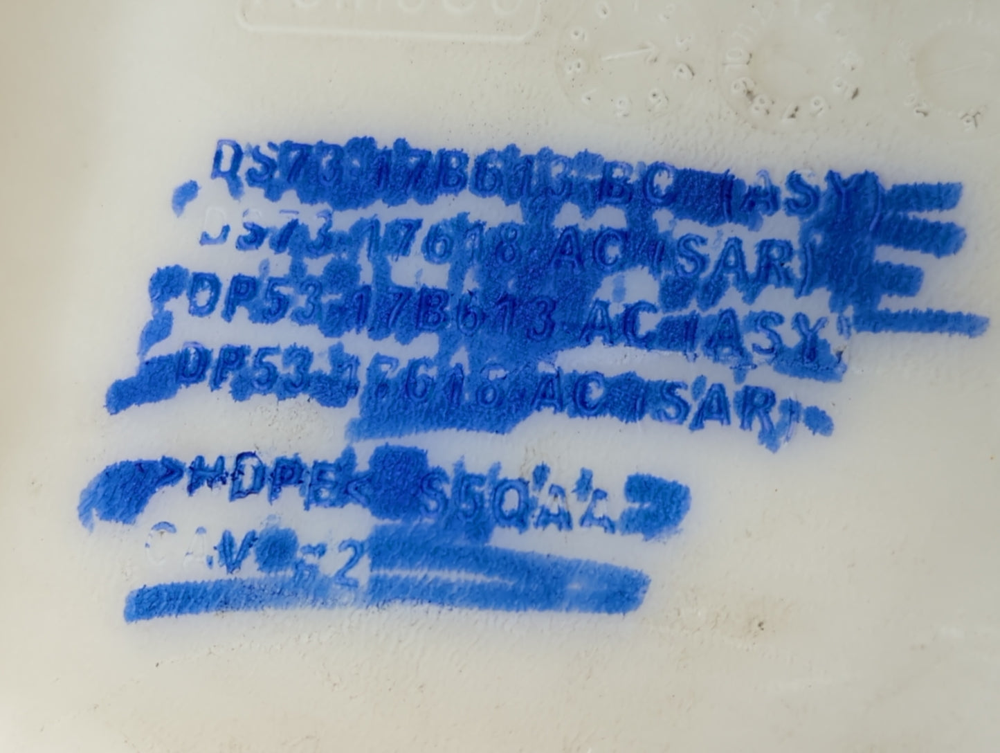 2013-2014 Ford Fusion Windshield Washer Fluid Reservoir Bottle Oem - Oemusedautoparts1.com