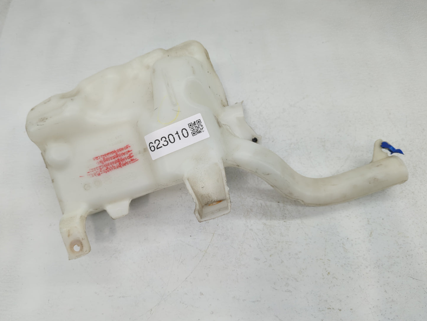 2013-2014 Ford Fusion Windshield Washer Fluid Reservoir Bottle Oem - Oemusedautoparts1.com
