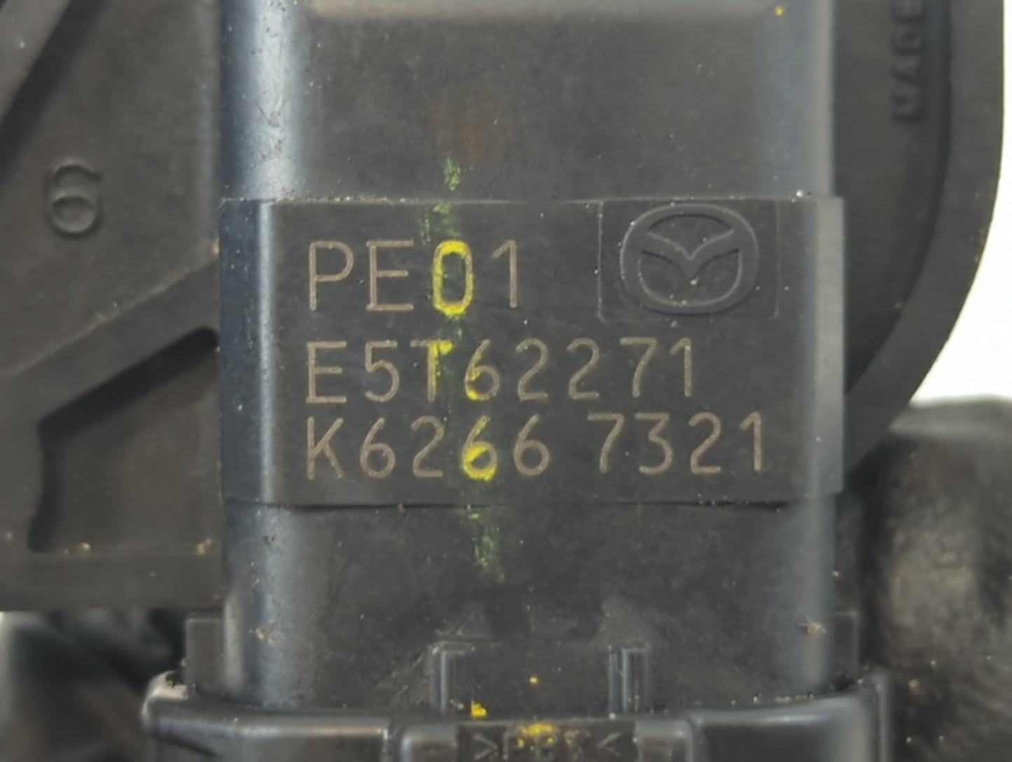 2013-2016 Ford Fusion Mass Air Flow Meter Maf - Oemusedautoparts1.com