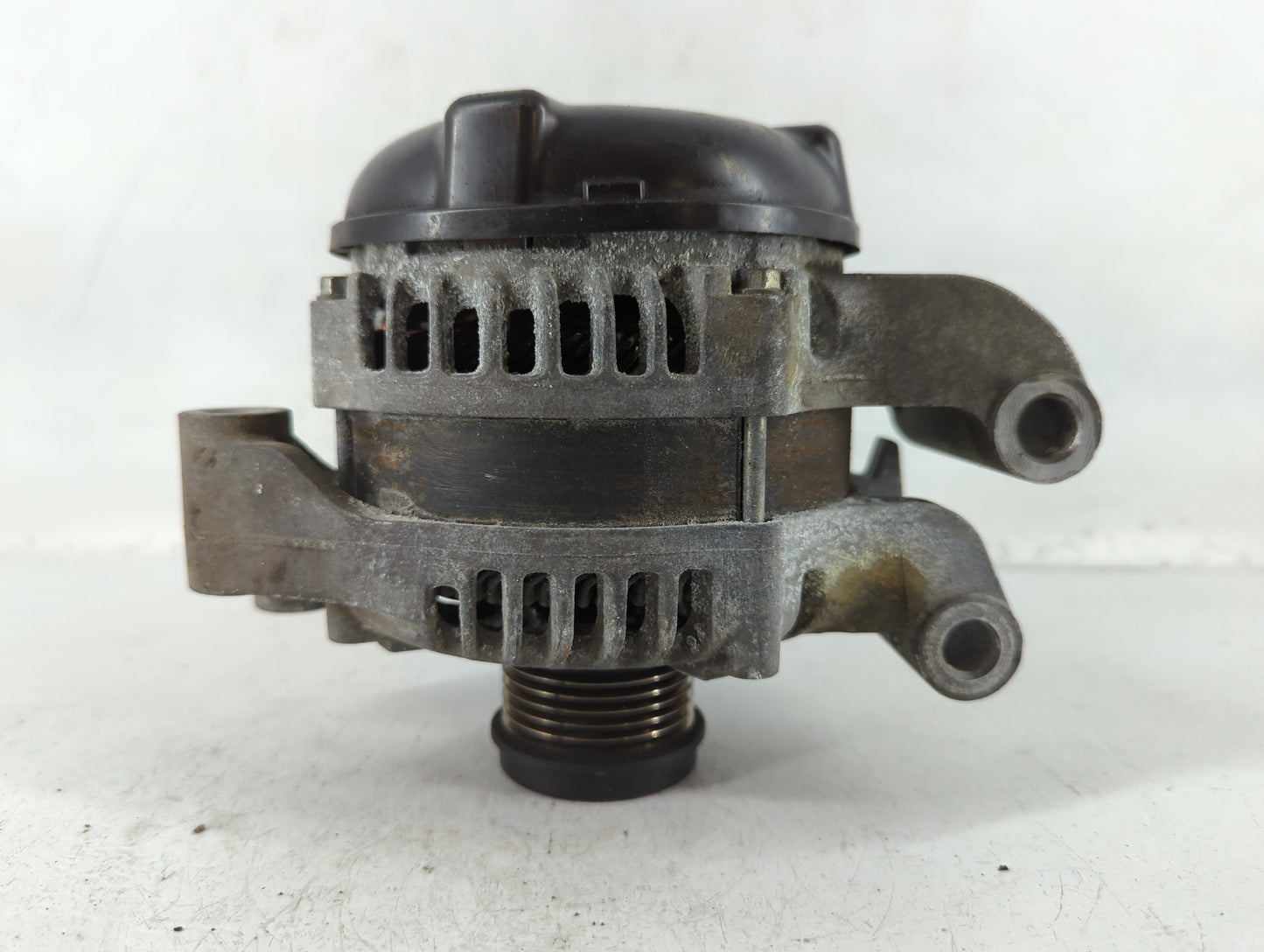 2013-2016 Ford Fusion Alternator Replacement Generator Charging Assembly Engine OEM P/N:TN104210-2910 DS7T-10300-DB Fits OEM