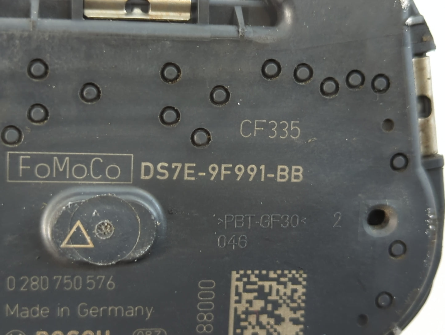 2014-2020 Ford Fusion Throttle Body P/N:DS7E-9F991-BB Fits Fits 2014 2015 2016 2017 2018 2019 2020 2021 2022 OEM Used Auto P