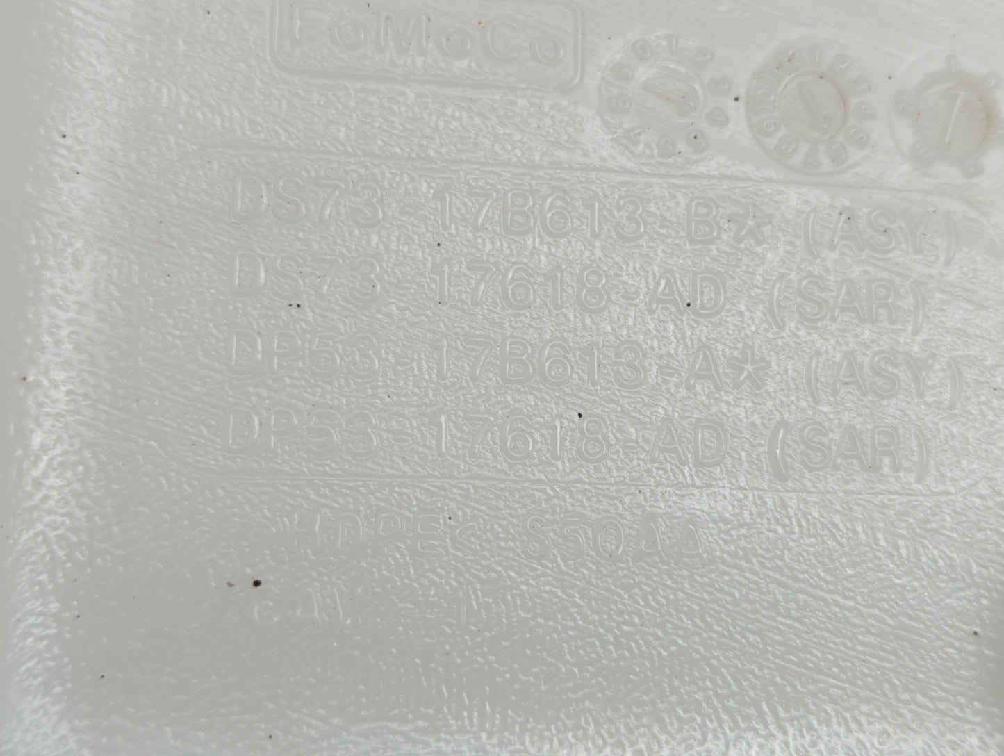 2013-2014 Ford Fusion Windshield Washer Fluid Reservoir Bottle Oem - Oemusedautoparts1.com